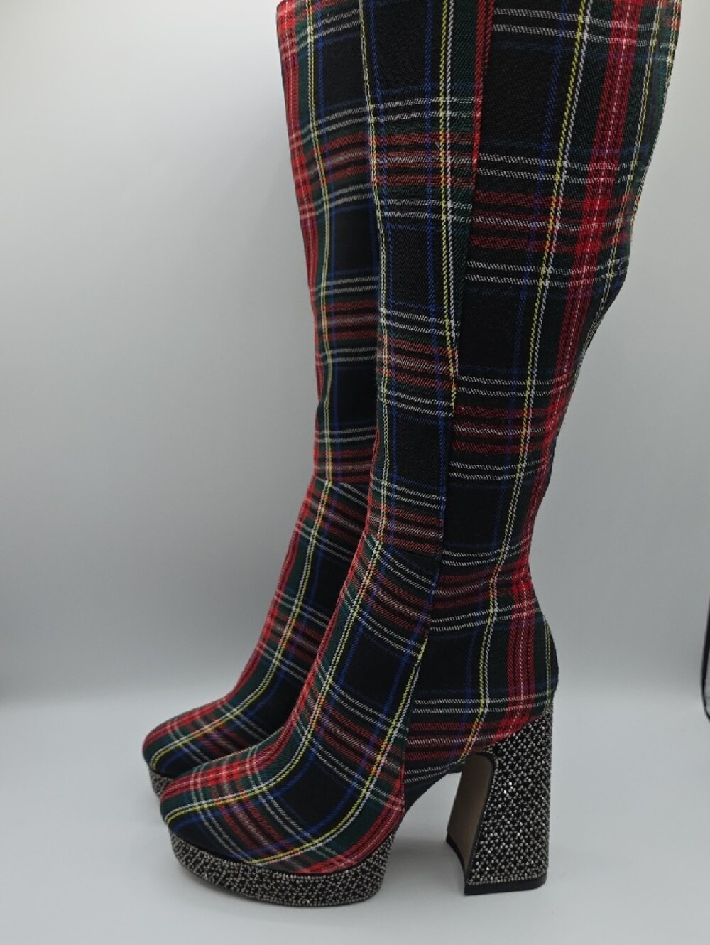 Betsey Johnson Valeria Red & Black Plaid Knee-high Fashion Boots Size 8.5M - Picture 2 of 15